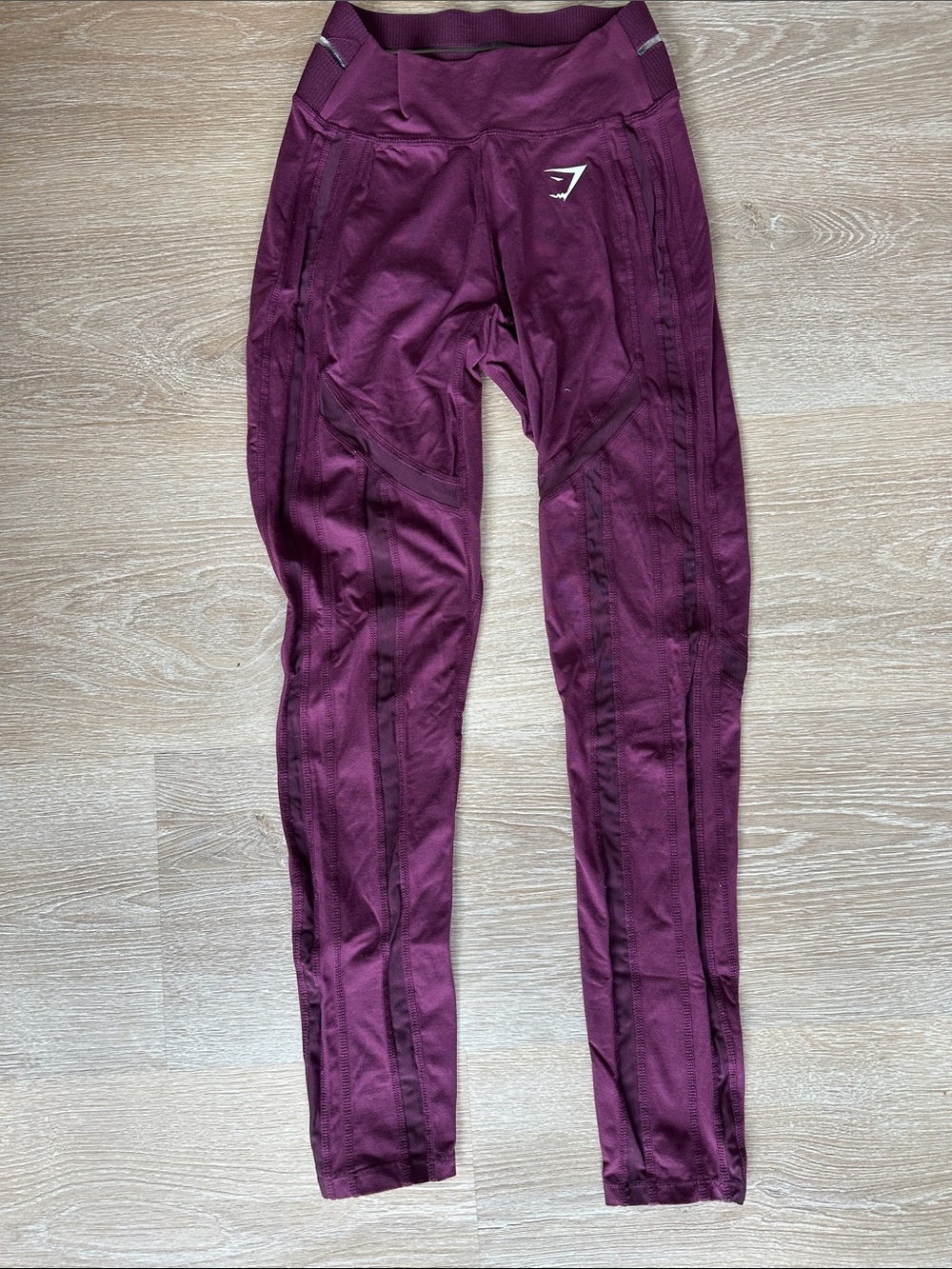 Gymshark Burgundy Mesh Panel Workout Leggings Womens Small Stretch Activewear